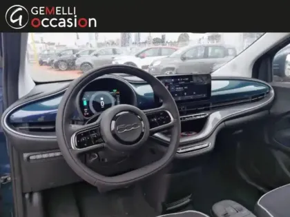 Photo 6 Fiat 500 C e 118ch Pack Style &Tech MY23