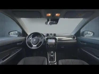 Photo 14 Suzuki Vitara  1.4 Boosterjet Hybrid 129ch Style