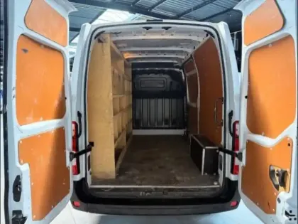 Photo 8 Renault Master  Fg F3300 L2H2 2.3 Blue dCi 135ch Grand Confort Euro6