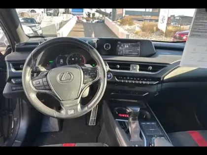 Photo 11 Lexus UX  250h 4WD F SPORT MY22 App