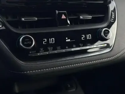 Photo 14 Suzuki Swace  1.8 Hybrid 122ch Pack