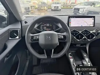Photo 11 DS DS 3  E-Tense 156ch Edition France