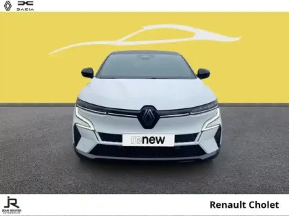 Photo 8 Renault Megane  E-Tech Electric EV60 220ch Iconic super charge -C