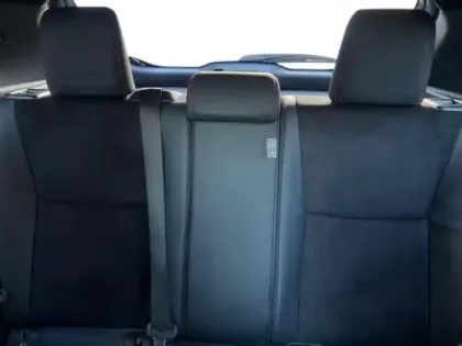 Photo 13 Toyota Yaris  Cross TOYOTA  CROSS 130H 2WD GR SPORT TECHNO MY25