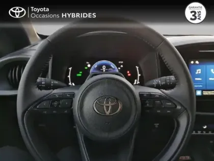 Photo 12 Toyota Aygo  X 116h Graphic