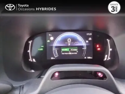 Photo 13 Toyota Aygo  X 116h Graphic