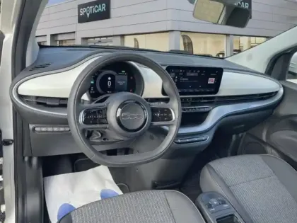 Photo 7 Fiat 500  e 118ch Icône