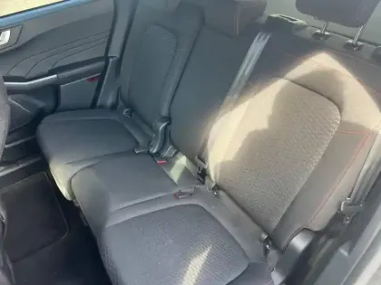 Photo 13 Ford Kuga  2.5 Duratec 180ch Hybrid FlexiFuel ST-Line Powershift