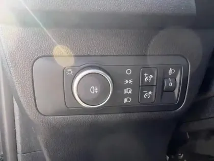 Photo 16 Ford Kuga  2.5 Duratec 180ch Hybrid FlexiFuel ST-Line Powershift