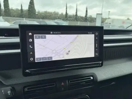 Photo 13 Citroën C3 Aircross  1.2 Hybride 145ch MAX