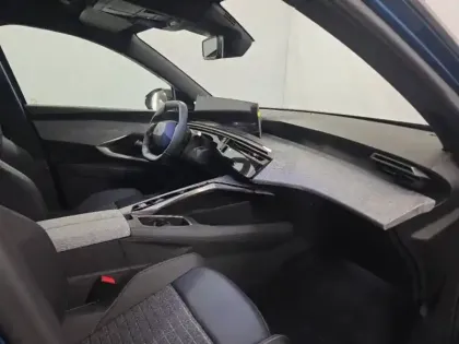 Photo 9 Peugeot 3008  1.2 Hybrid 145ch Allure e-DCS6