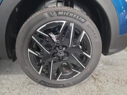 Photo 6 Peugeot 3008  1.2 Hybrid 145ch Allure e-DCS6