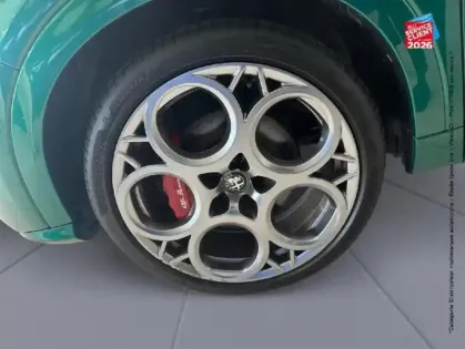 Photo 24 Alfa Romeo Tonale  1.5 Hybrid 160ch Tributo Italiano TCT