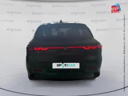 Photo 21 Alfa Romeo Tonale  1.5 Hybrid 160ch Tributo Italiano TCT