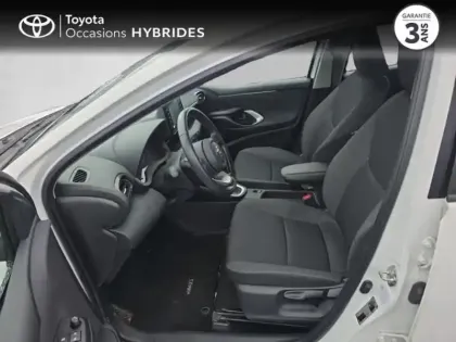 Photo 10 Toyota Yaris Gén. IV Ph1 Dynamic Business 5