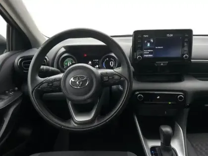 Photo 9 Toyota Yaris  116h Design 5p MY22