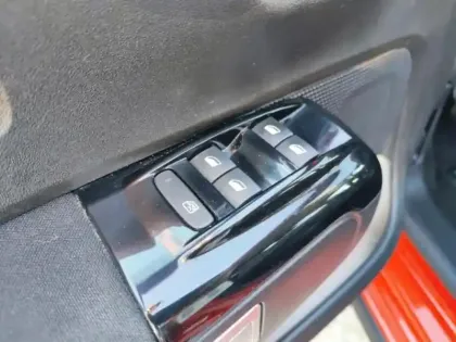 Photo 11 Citroën C3  PureTech 82ch Shine