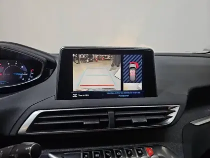 Photo 11 Peugeot 3008  1.5 BlueHDi 130ch E6.c Allure S&S