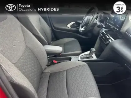 Photo 11 Toyota Yaris  Cross 116h Design Pack Cargo