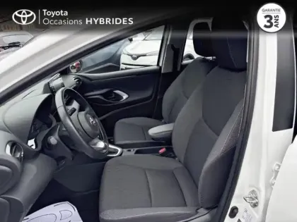 Photo 10 Toyota Yaris  116h Dynamic 5p MY21