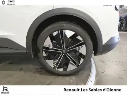 Photo 7 Renault Scenic  E-Tech Electric 220ch Techno grande autonomie -24