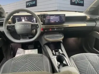 Photo 7 Lancia Ypsilon  1.2 Ibrida 100ch LX eDCT6