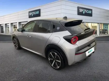 Photo 6 Lancia Ypsilon  1.2 Ibrida 100ch LX eDCT6