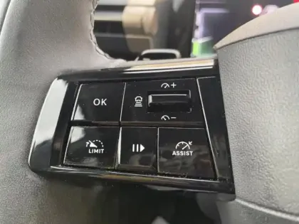 Photo 12 Lancia Ypsilon  1.2 Ibrida 100ch LX eDCT6