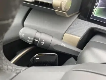 Photo 13 Lancia Ypsilon  1.2 Ibrida 100ch LX eDCT6