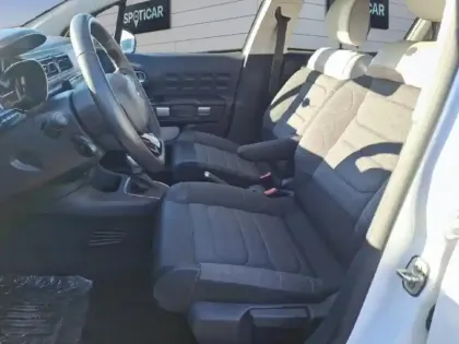 Photo 8 Citroën C3  1.2 PureTech 110ch S&S Shine EAT6