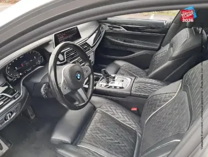 Photo 14 BMW Serie 7 Série 7 745LeA xDrive 394ch TOuvrant Siege chauf Ventil Camera HUD