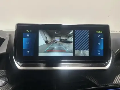 Photo 11 Peugeot 2008  e- 136ch GT