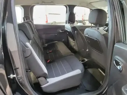 Photo 11 Dacia Lodgy  1.2 TCe 115ch Stepway 7 places