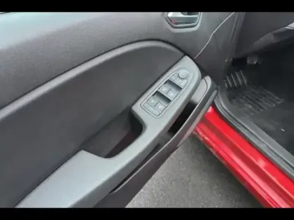 Photo 14 Renault Clio  1.6 E-Tech 145ch full hybrid Evolution - 24