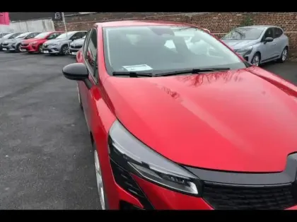 Photo 13 Renault Clio  1.6 E-Tech 145ch full hybrid Evolution - 24