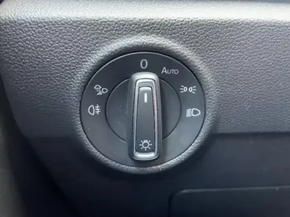 Photo 13 Volkswagen T-roc  2.0 TDI 150ch Style DSG7