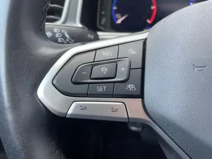 Photo 14 Volkswagen T-roc  2.0 TDI 150ch Style DSG7