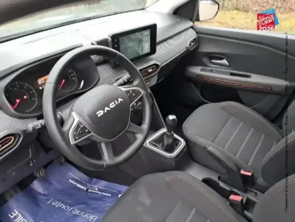 Photo 14 Dacia Sandero  1.0 TCe 110ch Stepway Expression