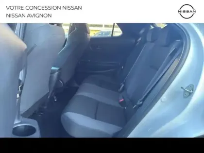 Photo 15 Toyota C-HR  1.8 Hybride 140ch Design NG23