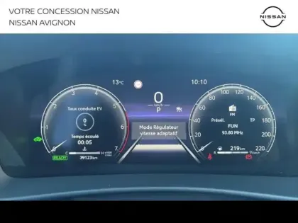 Photo 10 Toyota C-HR  1.8 Hybride 140ch Design NG23