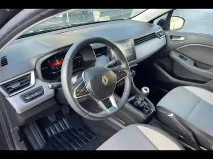 Photo 8 Renault Clio  1.5 Blue dCi 100ch Evolution - 24