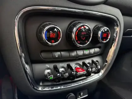 Photo 15 Mini Mini Clubman Cooper 136ch Kensington BVA7 Euro6d-T