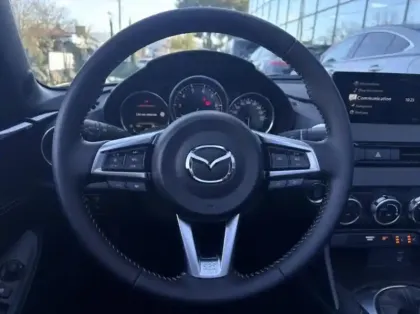 Photo 11 Mazda Mx-5  1.5 SKYACTIV-G 132ch Homura