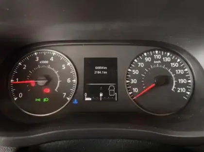 Photo 14 Renault Master  Fg F3300 L2H2 2.3 Blue dCi 135ch Grand Confort Euro6