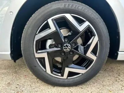 Photo 10 Volkswagen Polo  1.0 TSI 95ch Edition 50 DSG7