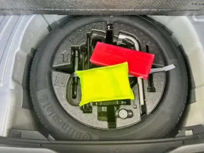 Photo 7 Volkswagen Polo  1.0 TSI 95ch Edition 50 DSG7