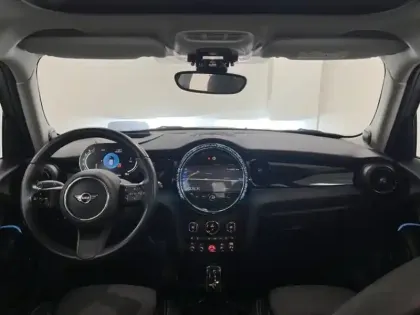 Photo 8 Mini Mini  5 Portes Cooper 136ch Edition Premium Plus BVA7