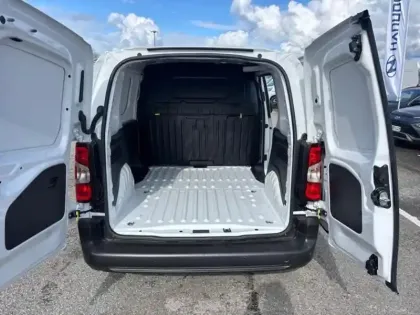 Photo 8 Fiat Doblo  Fg M 650kg BlueHDi 100ch S&S Pack Premium Connect