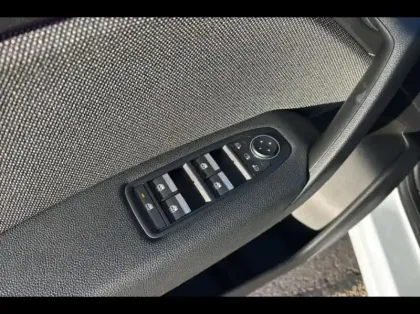 Photo 11 Renault Symbioz  1.6 E-Tech full hybrid 145ch Techno