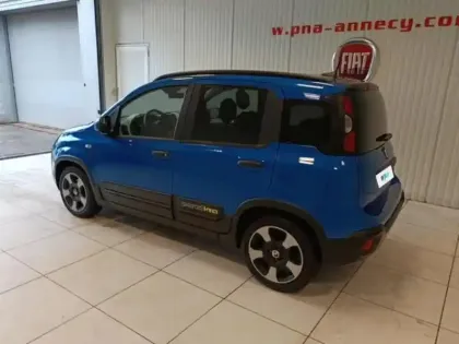 Photo 6 Fiat Panda  Pandina 1.0 65ch BSG S&S Hybrid Cross